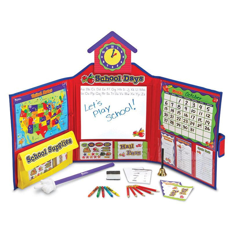 PRETEND & PLAY SCHOOL SET